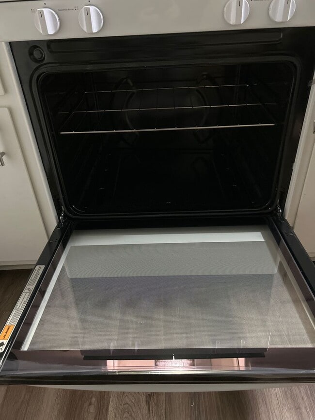 Building Photo - 6324 W 63rd St