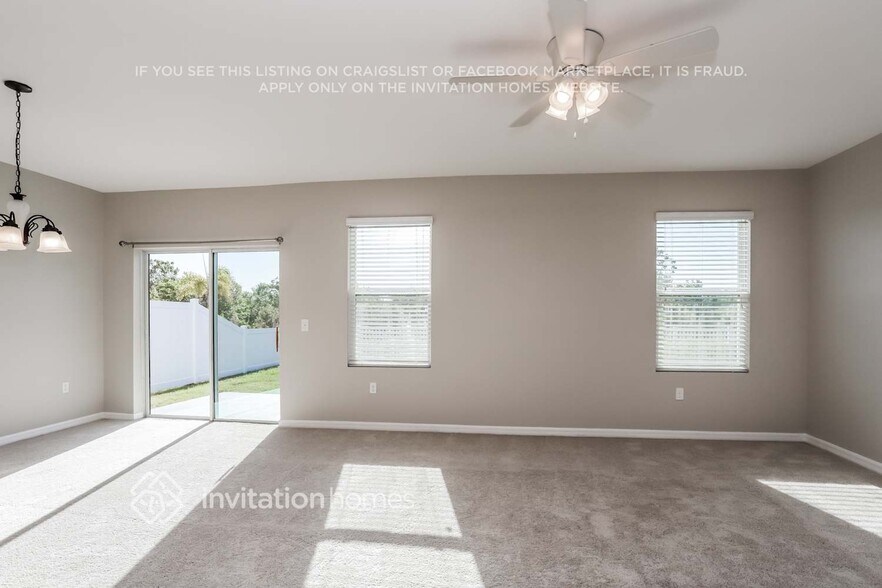 Building Photo - 3813 Wayfarer Wy