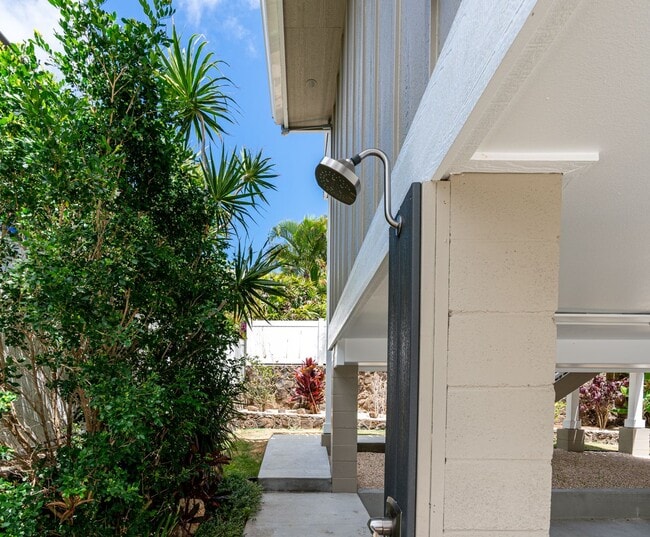 Building Photo - 568 Kawailoa Rd