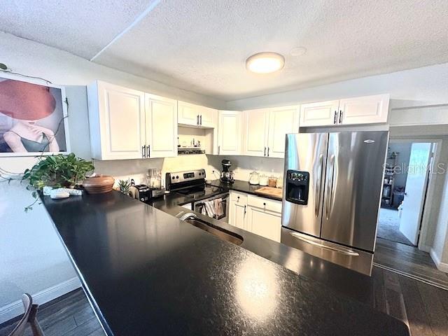 Building Photo - 412 E Floribraska Ave