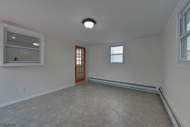 Building Photo - 29 Winifred Dr