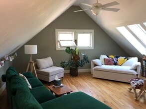 Building Photo - 2465 E 124th St