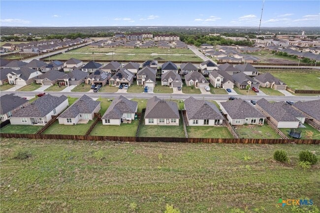 Building Photo - 1037 Shelby Dr