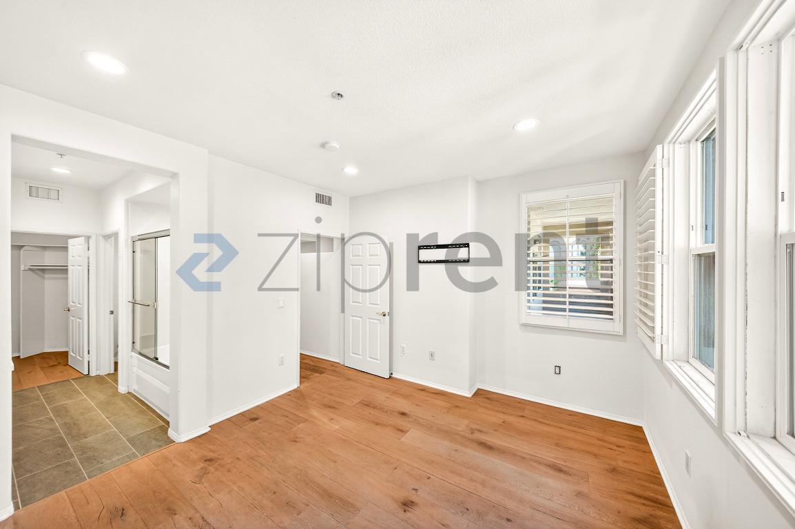 Building Photo - 13075 Pacific Promenade