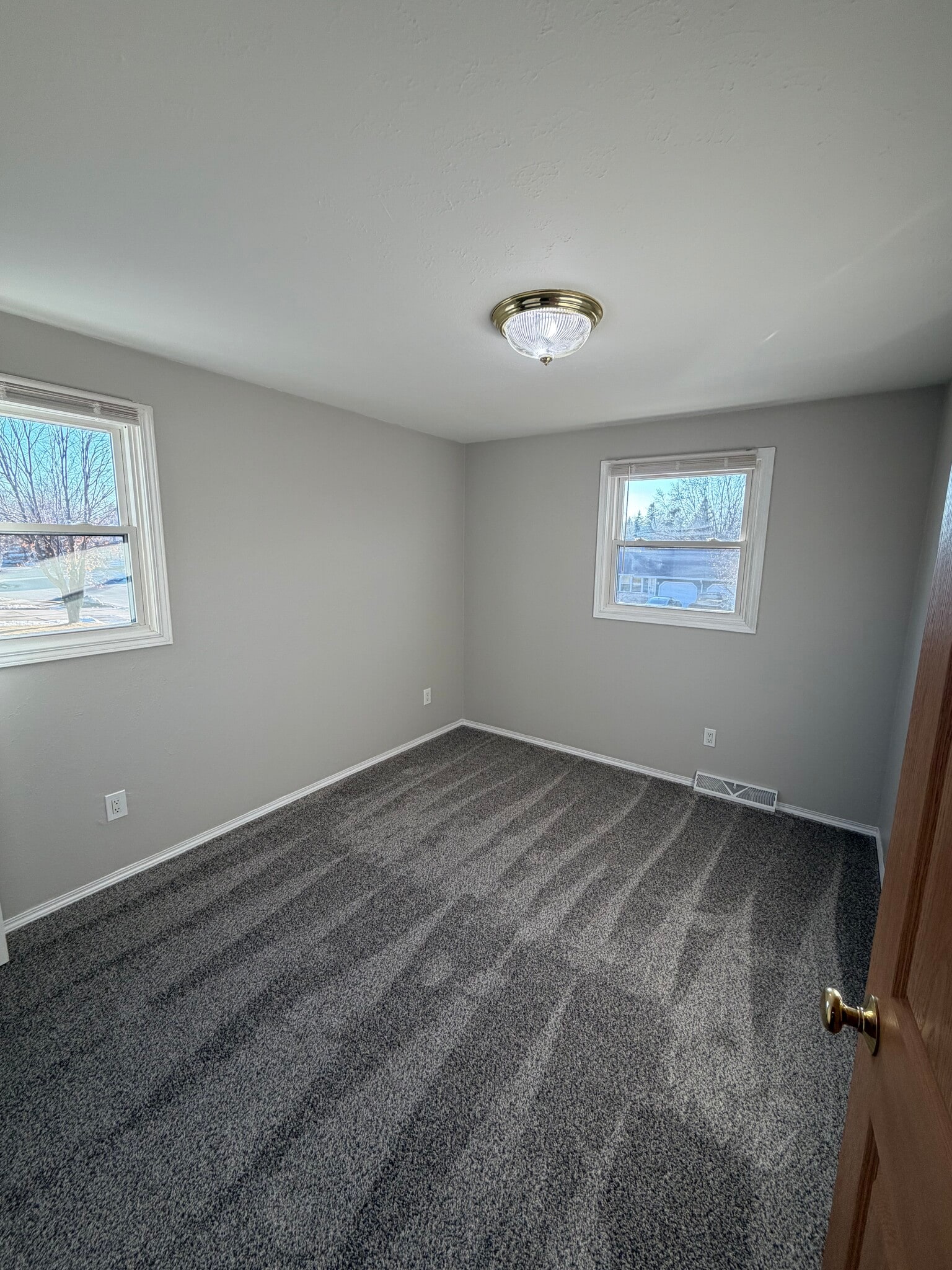 Building Photo - 1261 Lacount Rd