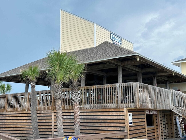 Building Photo - 775 Gulf Shore Dr