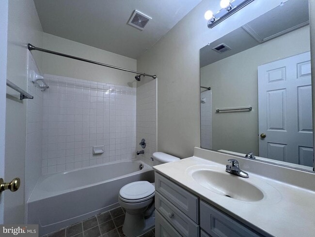 Building Photo - 6722 Emmanuel Ct