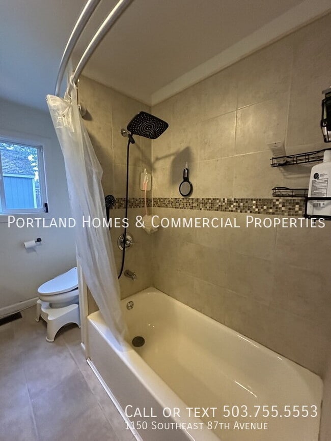 Building Photo - 1150 SE 87th Ave