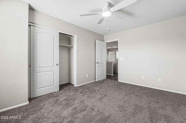 Building Photo - 7911 S 47th Ln