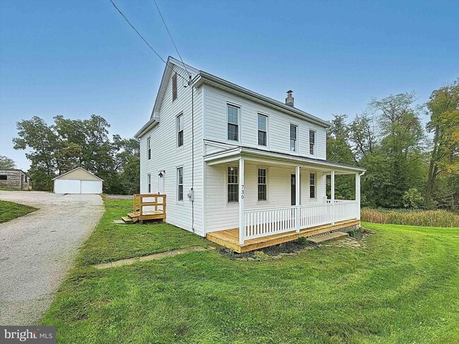 Primary Photo - Renovated Farmhouse - Hanover Pa