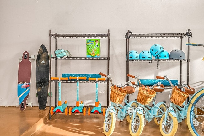 Building Photo - 2841 Milo Hae Loop