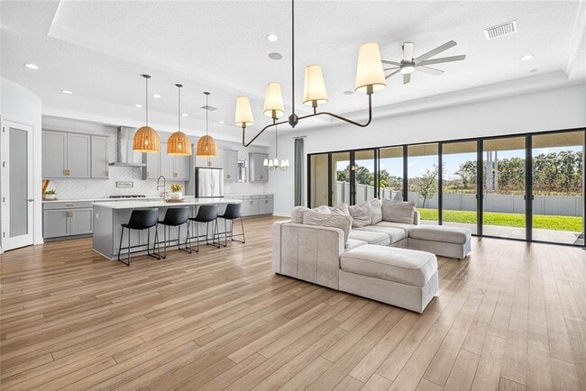 Building Photo - 14531 Woodland Spur Dr