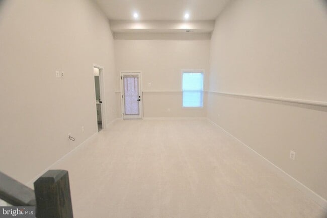 Building Photo - 3302 Treviso Ln