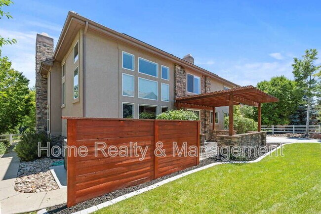 Building Photo - 14325 N Santa Fe St