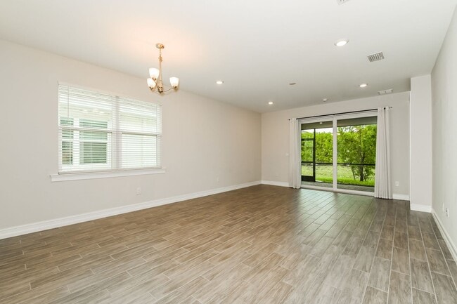 Building Photo - Annual Unfurnished Rental – 3 Bedroom Home in gated community South Naples