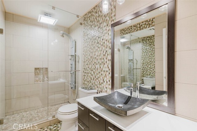 Building Photo - 7305 Verdugo Crestline Dr