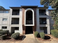 Building Photo - 601 N Gay St