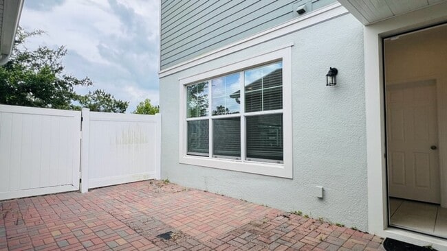 Building Photo - 7670 Bowery Dr