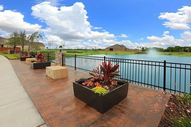 Building Photo - Spacious 4BR House in Forney , near by best elementary school