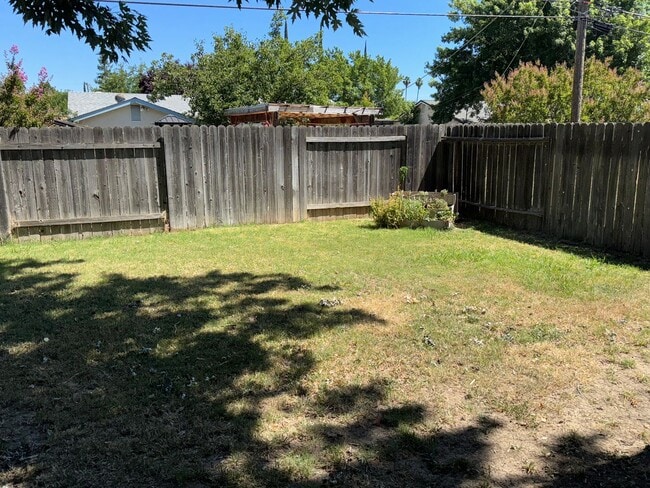 Building Photo - 8001 San Cosme Dr