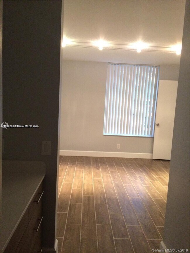 Building Photo - 10749 Cleary Blvd