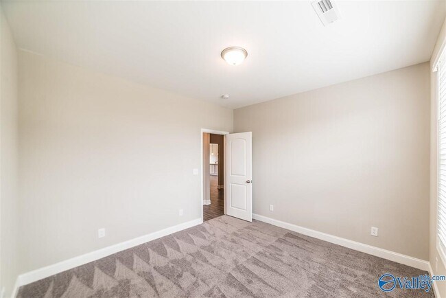 Building Photo - 3029 Crystal Creek Dr