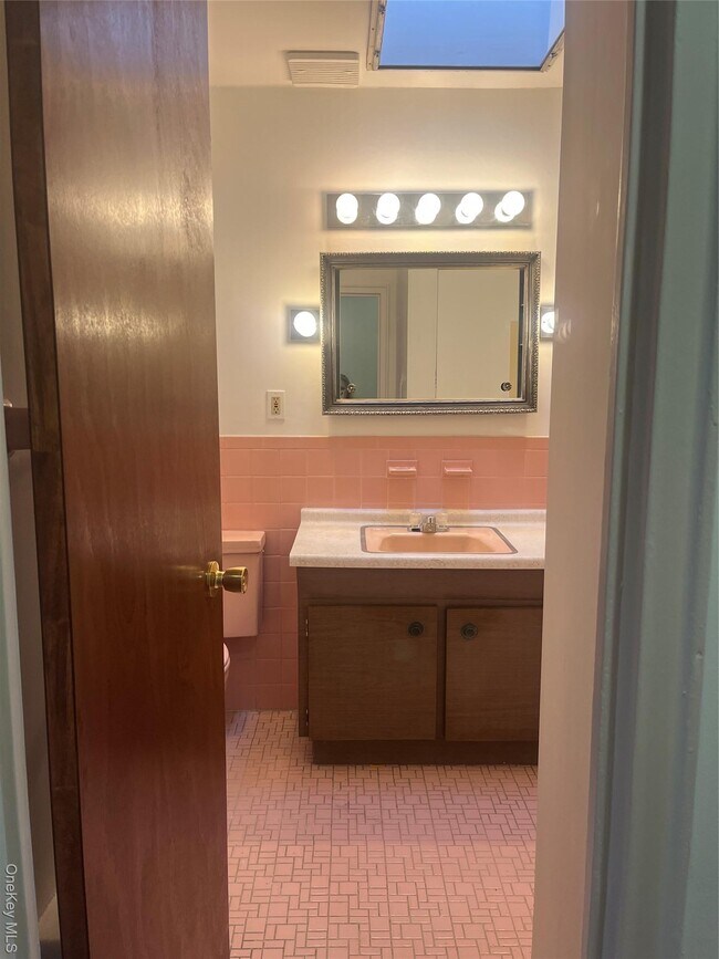 Building Photo - 265-07 Hillside Ave.