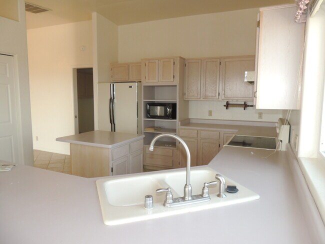 Building Photo - Long Term Rental