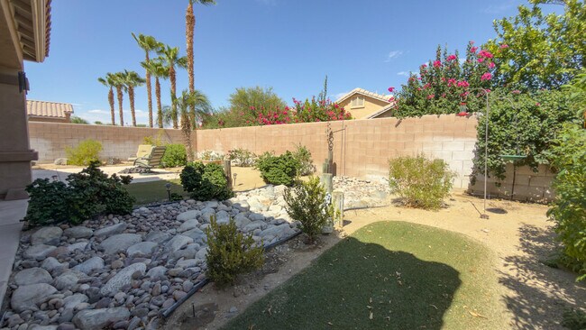 Building Photo - 45576 Whistler Ct