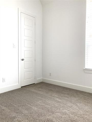 Building Photo - 1704 Hydrangea Ln