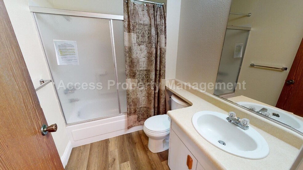 Building Photo - 1317 Myrtle St