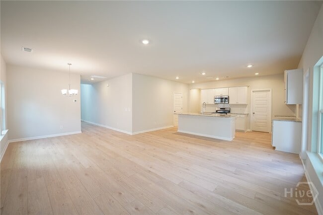 Building Photo - 128 Amethyst Dr