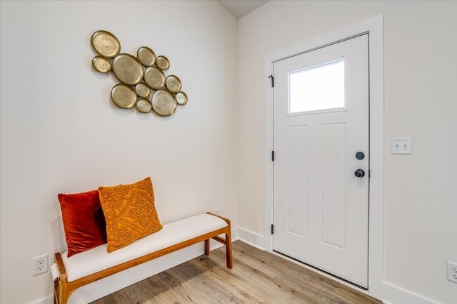 Building Photo - 519 Briarbrook Ln