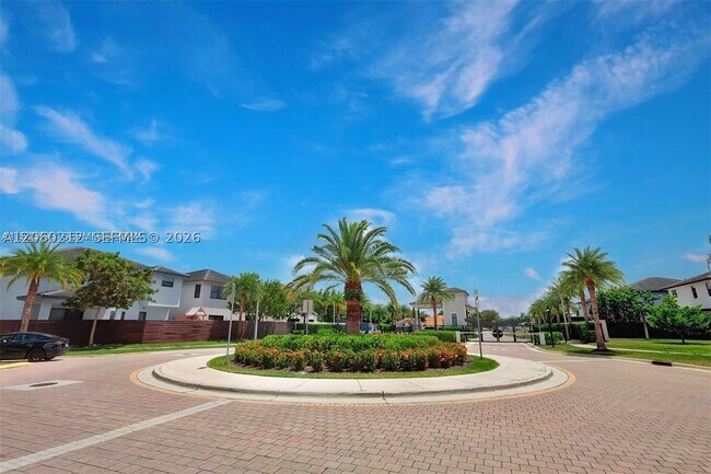 Building Photo - 15846 NW 91st Ave