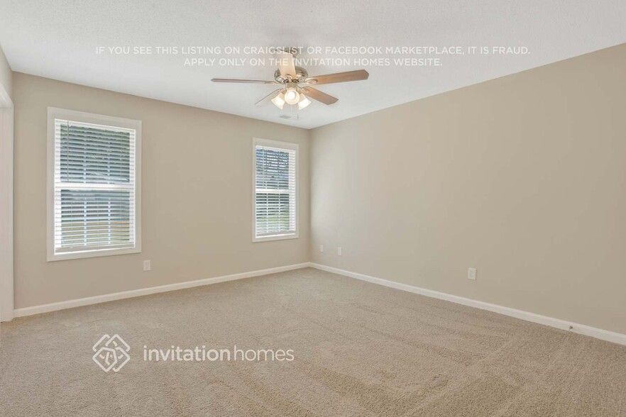 Building Photo - 90 Seagrave Ct