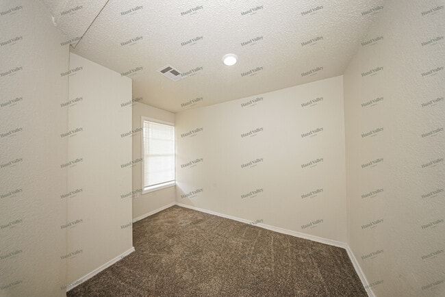 Building Photo - 3201 SW 49th St