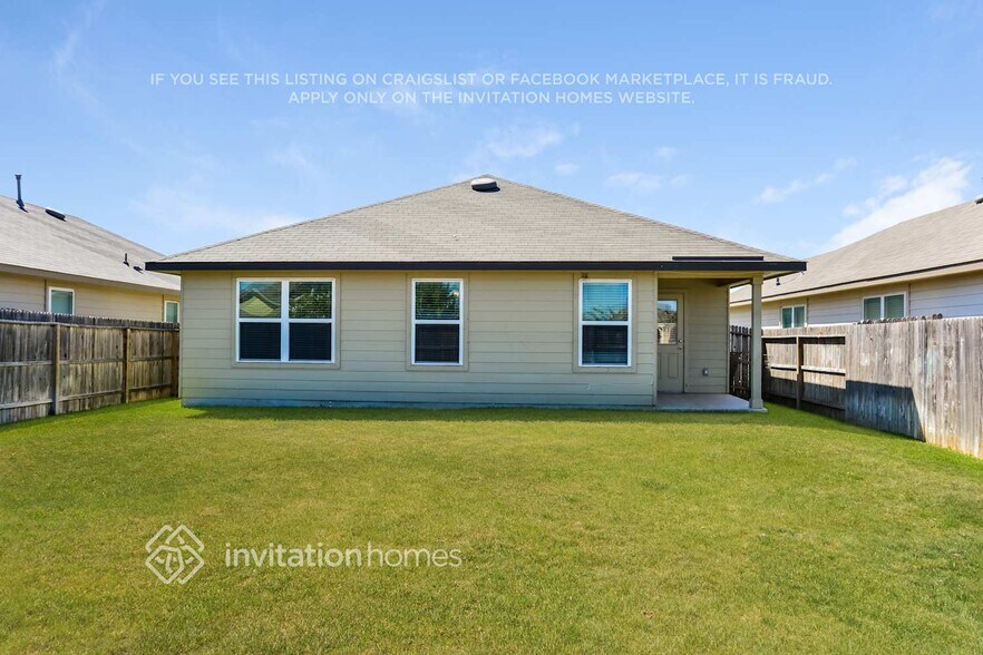 Building Photo - 14045 Shivers Cv
