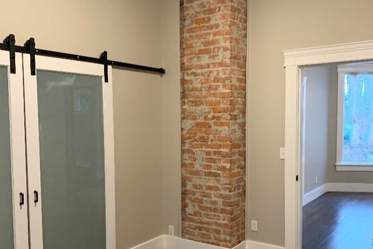 Building Photo - 1803 S Weller St