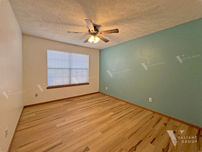 Building Photo - Spacious 3-Bedroom, 2-Bath in Sequiota Nei...