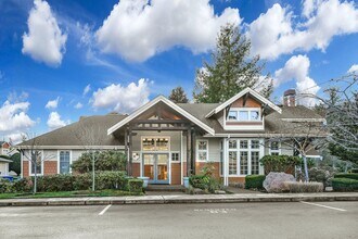 Building Photo - Charming 1 Bedroom Sammamish Condo