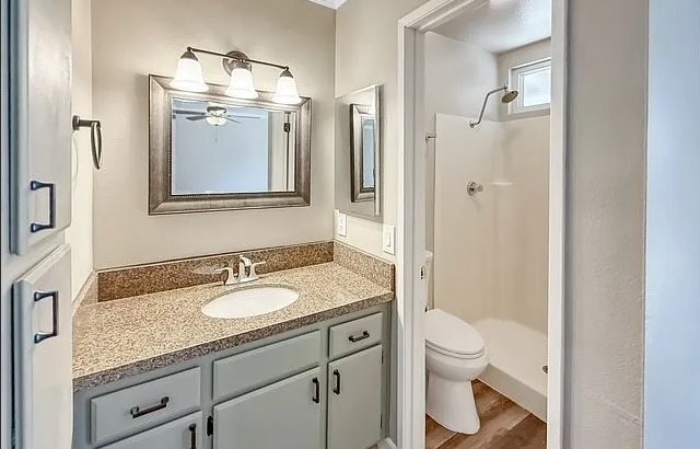 Building Photo - 12472 Ironbark Dr