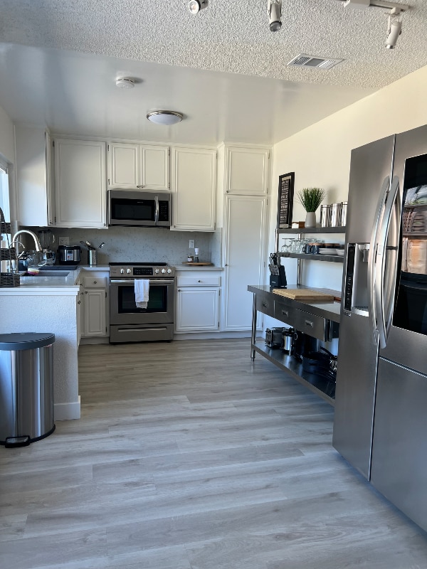 Building Photo - 2105 Corte Primavera