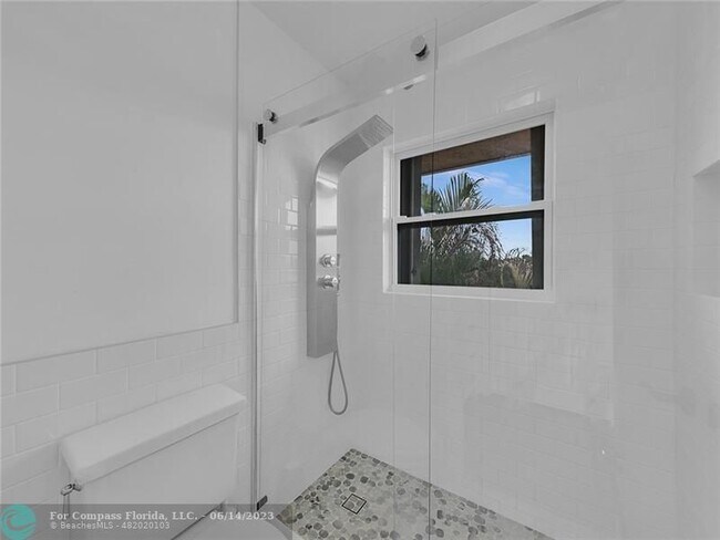 Building Photo - 3287 NW 44th St