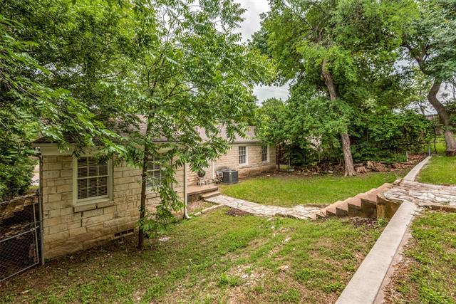 Building Photo - 619 N Hampton Rd