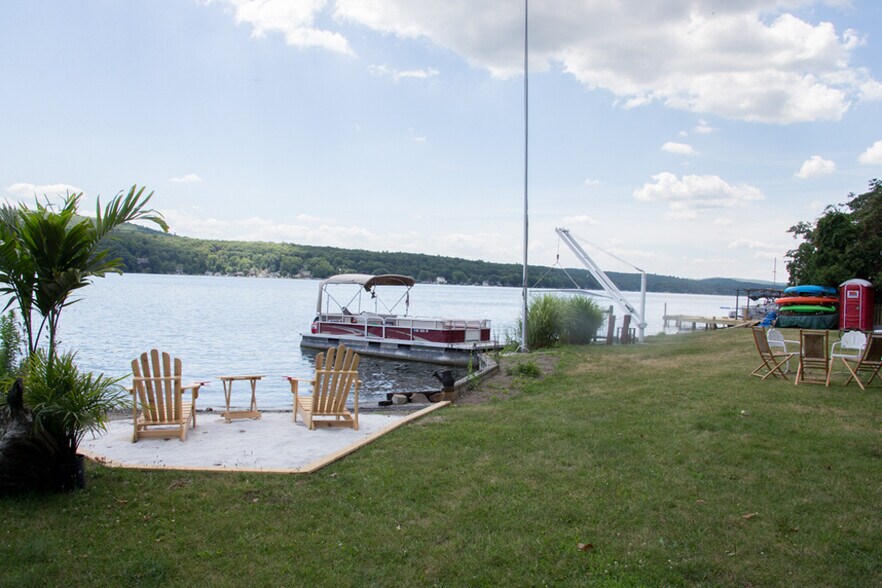 Building Photo - 49 somerville rd