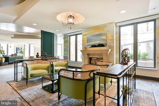 Building Photo - 901 H St NE