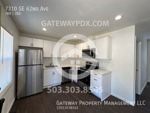 Building Photo - 7310 SE 62nd Ave