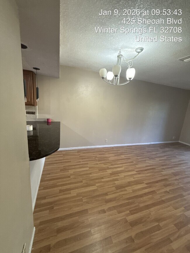 Building Photo - Winter Springs Gem: 2 BED 1.5 BATH Two-Story Condo with Amazing Amenities - (BAYTREE 4 CONDOS)