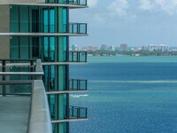 Building Photo - 501 NE 31st St