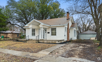 Building Photo - 114 E Scott St